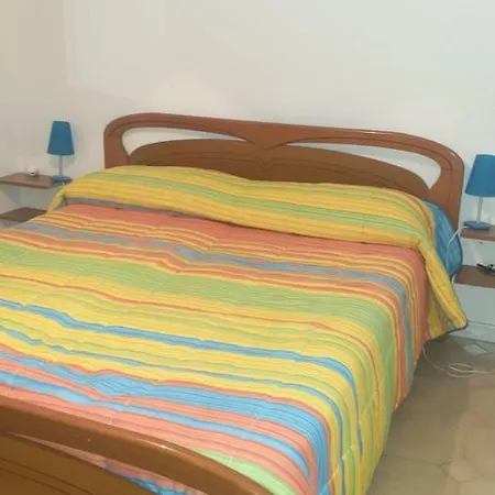 Casa Vacanza Sant Alessio Apartment